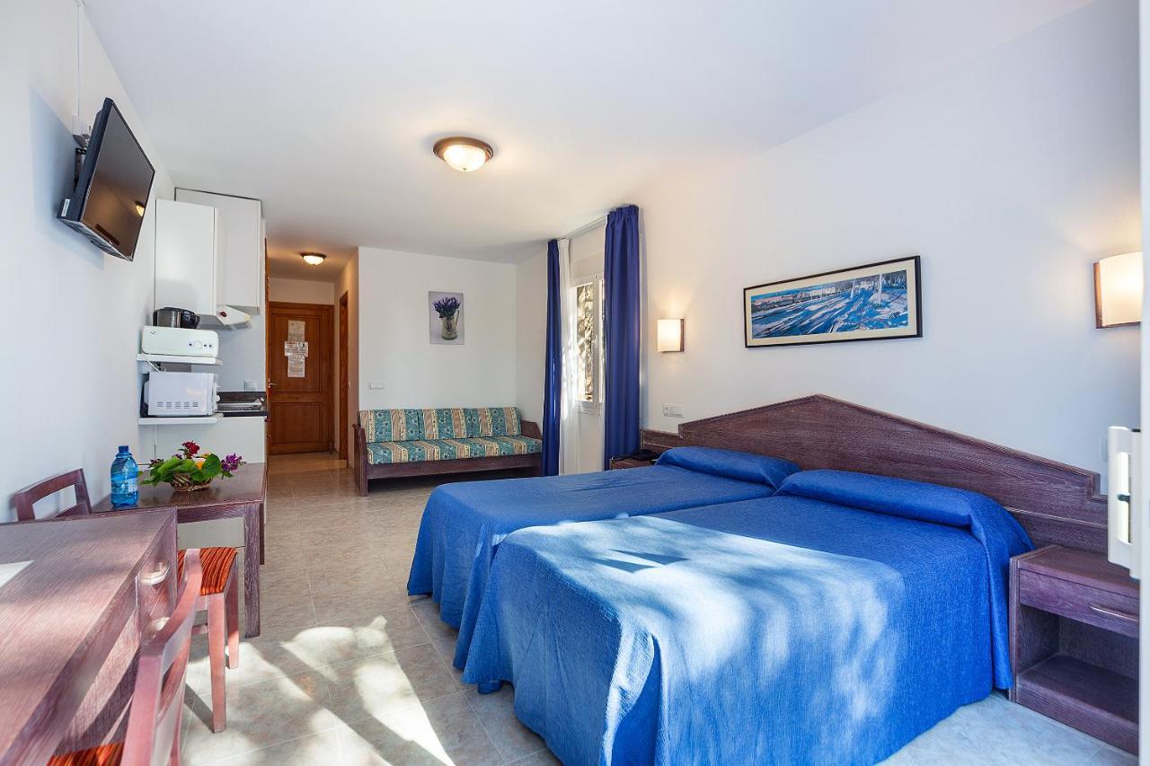 Apartamentos Cala Murada Minigolf Zewnętrze zdjęcie